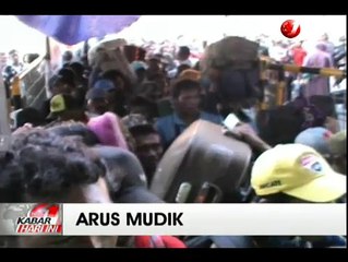 Ribuan Pemudik Padati Pelabuhan di Makassar