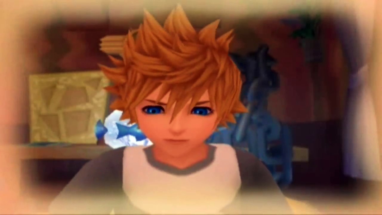 Un mélange de deux intros de Kingdom Hearts II, le jeu abrégé