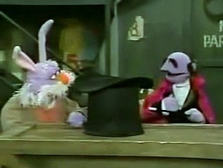 Sesame St - The Amazing Mumford - Pull a Rabbit Out Of The Hat