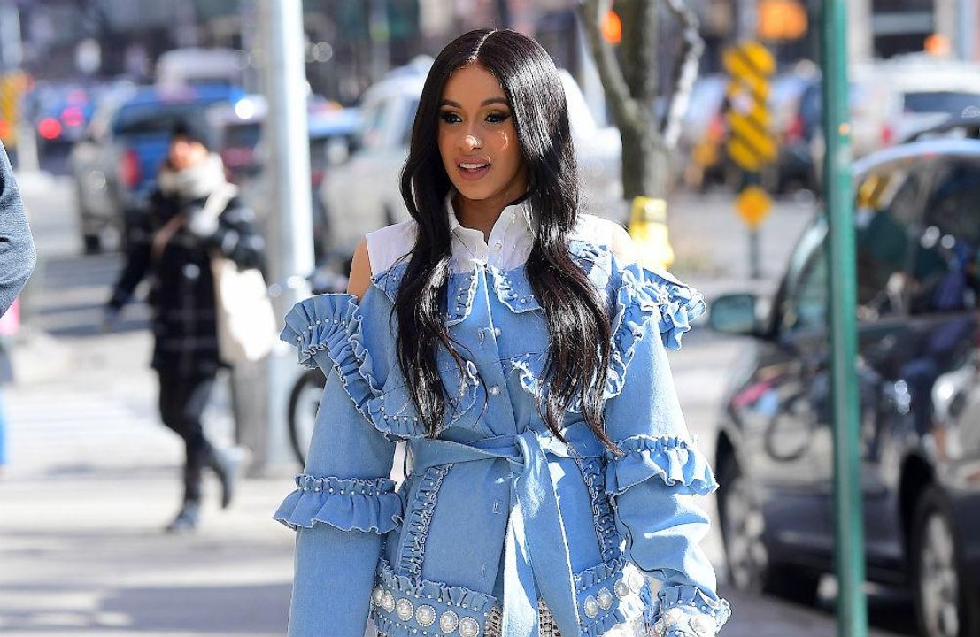 Cardi B's feet shrinking after giving birth