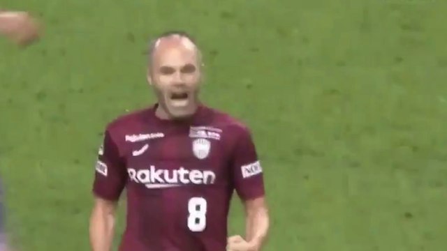 Le nouveau golazo d'Andrés Iniesta au Japon !