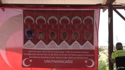 Diyarbakır'da Bombalı Saldırıda Şehit Düşenler Anıldı