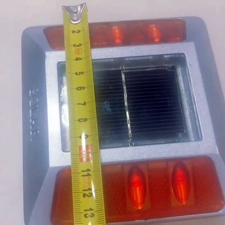 Hengxing Rs27 solar stud