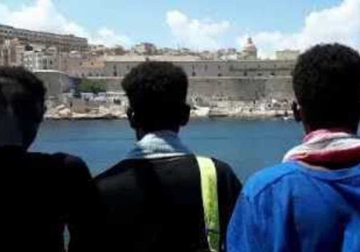 Aquarius Rescue Ship Docks in Malta With 141 Migrants Aboard