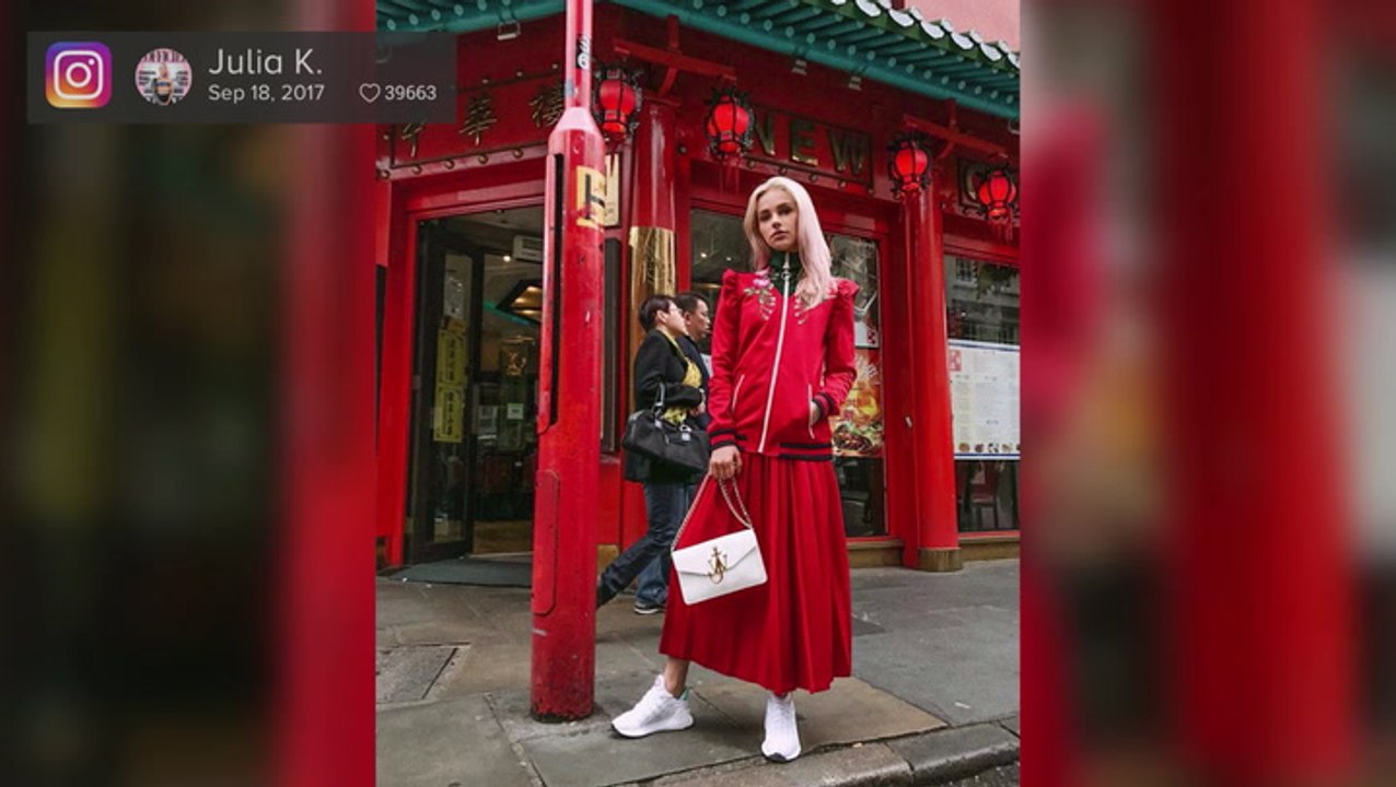 How to Wear Pleated Skirt in Cold Weather