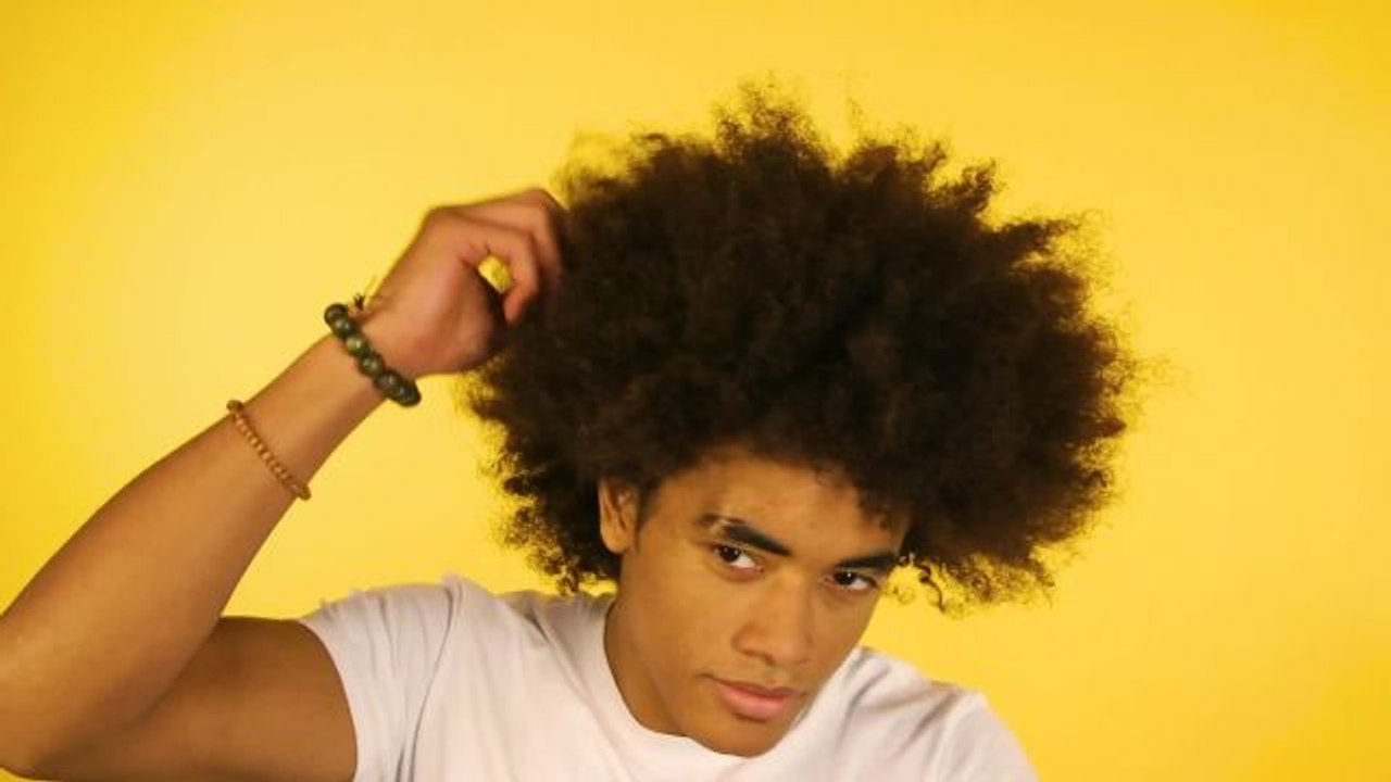You're Doing It Wrong: The Right Product for Styling an Afro