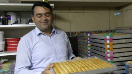 Dolar bozdurana bayram tatlısı bedava