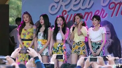 Red Velvet perform Cabi Stage Fansign