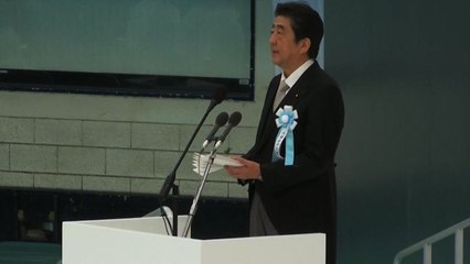 6년째 '가해 책임' 뺀 아베...의원들은 또 야스쿠니로 / YTN