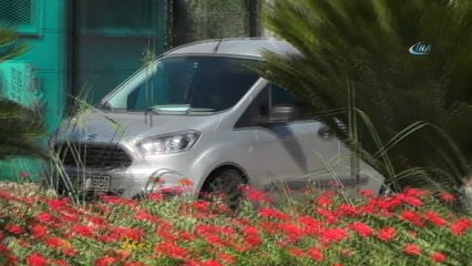 İranlı yankesiciler tutuklandı, çocuklarına devlet sahip çıktı