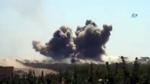 - Suriye Rejimi El-tamanah Köyünü Bombaladı: 1'i Çocuk 3 Sivil Öldü