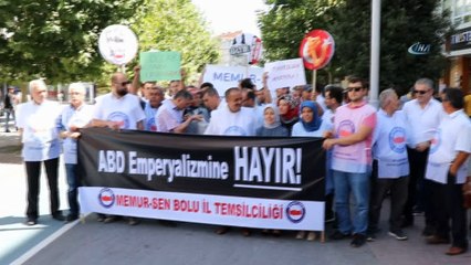 Bolu’da, dolar fotokopisini önce ayaklar altına aldılar sonra yaktılar