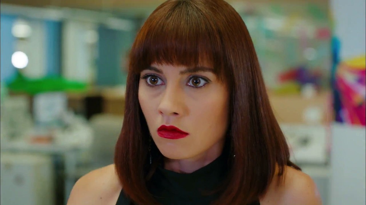 مسلسل الطائر المبكر الحلقة 8 مترجم للعربية القس...