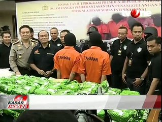 Descargar video: Polda Metro Jaya Bongkar Peredaran Sabu 360 Kg