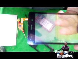 How to Replace a Damaged Phone Screen Display