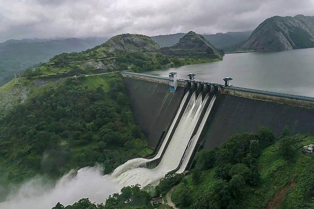മുല്ലപ്പെരിയാര്‍ അണക്കെട്ടിലെ ജലനിരപ്പ് 142 അടിക്കും മുകളിൽ