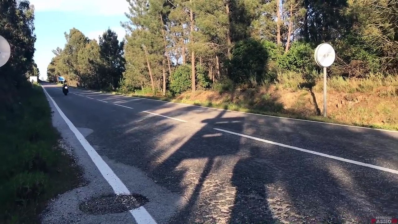 Best Motorcycle Sounds and Street Racing [Ep #19] Motorbike Acceleration, Wheelie, Flyby, Burnout!