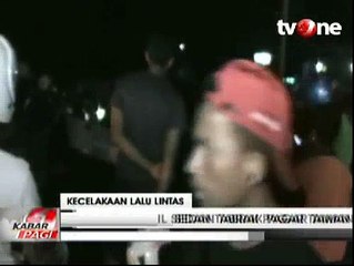 Sopir Mabuk, Mobil Sedan Tabrak Pagar Taman