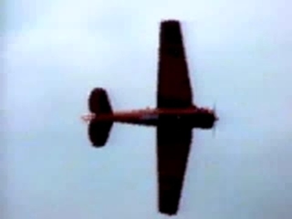 Gros crash du petit avion