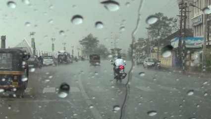 കോഴിക്കോട് മഴക്കെടുതി രൂക്ഷം | Oneindia Malayalam