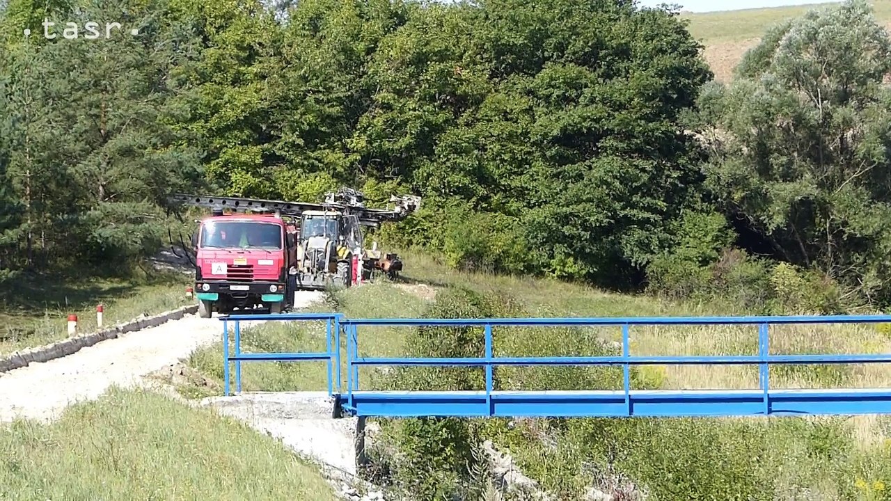 Brezová pod Bradlom: Začiatok rekonštrukčných prác na vodnej nádrži