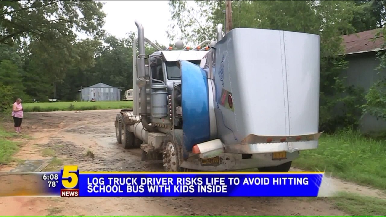 Hero Truck Driver Risks His Life to Avoid Crashing Into School Bus video Dailymotion