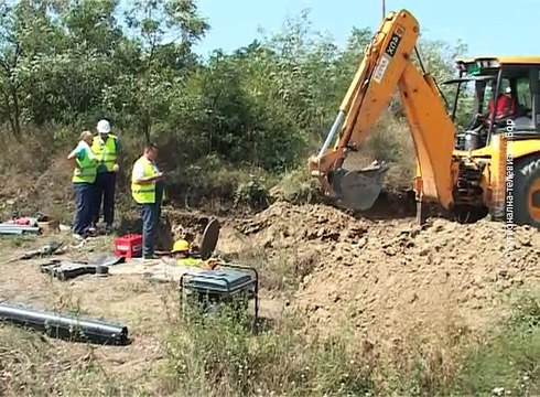 Izgradnja vodovoda u naselju Čoka Relji pored Zlota, 16.avgust 2018. (RTV Bor)