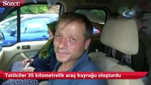 Tatilciler 35 kilometrelik araç kuyruğu oluşturdu