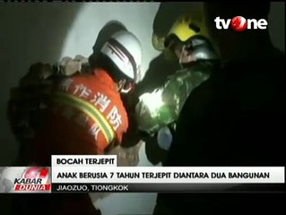 Asyik Bermain, Bocah di China Terjepit Tembok