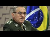 General Villas Bôas PROÍBE  militares fardados  de fazer propaganda política