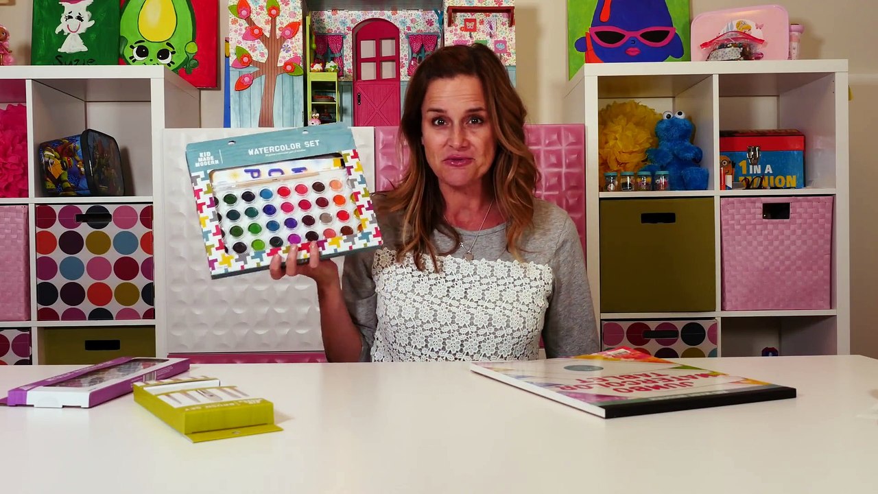 Amy Jo paints Poppy from Trolls, arts and crafts with DCTC's Amy Jo