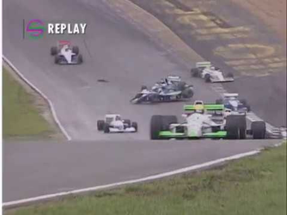 1992 British F2 crash at Brands Hatch