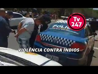 Polícia Legislativa reprime índios que tentam entrar na Câmara