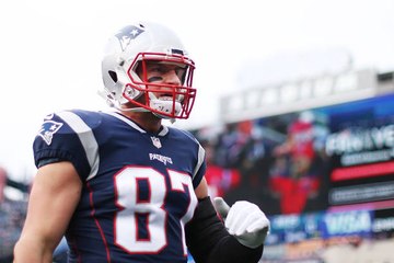 Rob Gronkowski Is Giving Financial Advice to Younger NFL Players