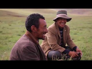 A rotina dos pastores de iaques no Tibet