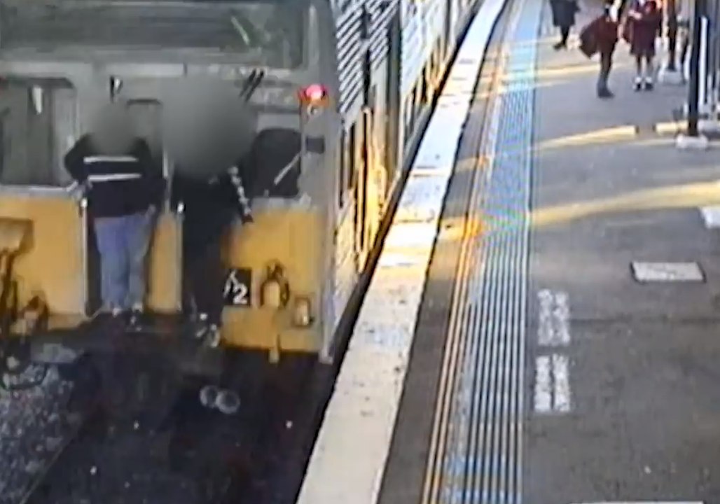 Thrillseekers Caught on Sydney Trains CCTV Practicing Deadly 'Buffer ...