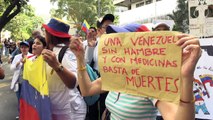 Policía impidió marcha de médicos y enfermeras en Venezuela