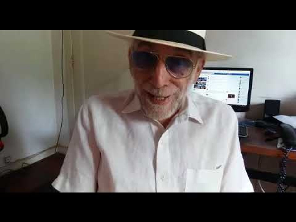 Tuiuti e Cléo Pires contra a Globo e o vampiro Temer