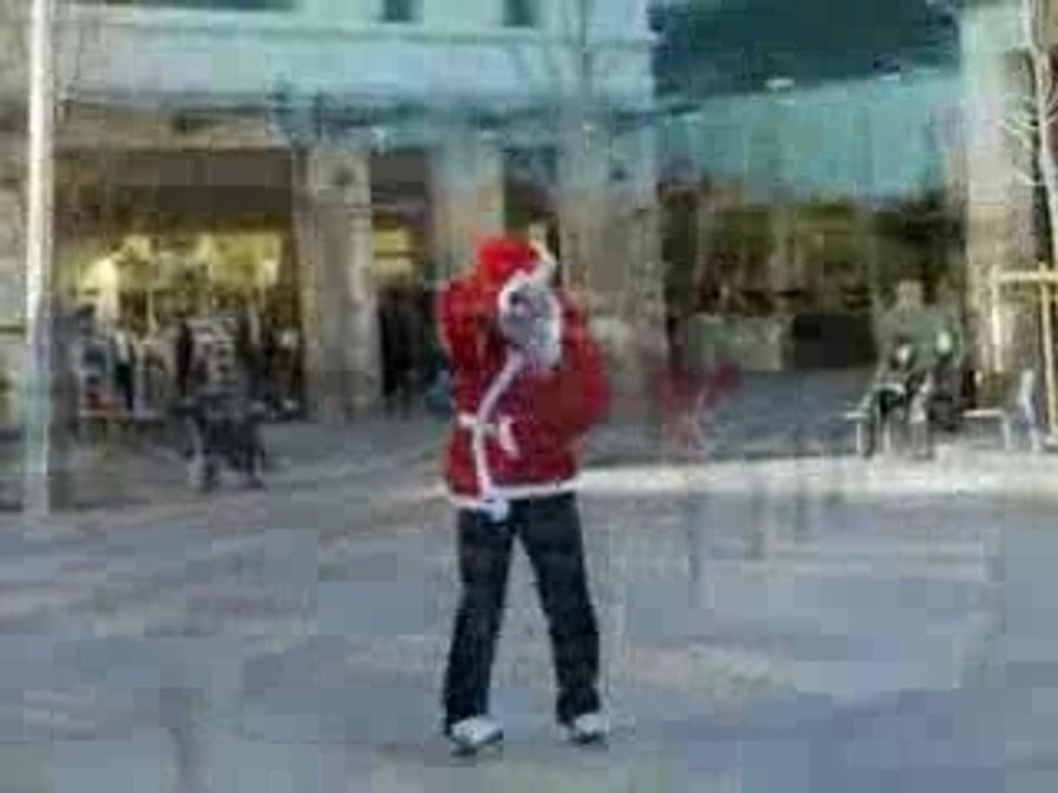 Biff parodie pere noel tecktonic