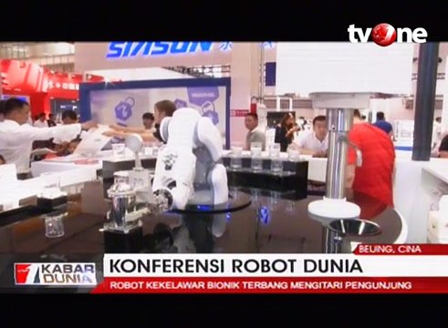 Robot Terbang Hebohkan Beijing