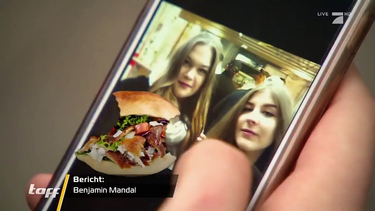 Komplett FREMDE Menschen KÜSSEN für 50 EURO? Die DÖNER Challenge | taff | ProSieben