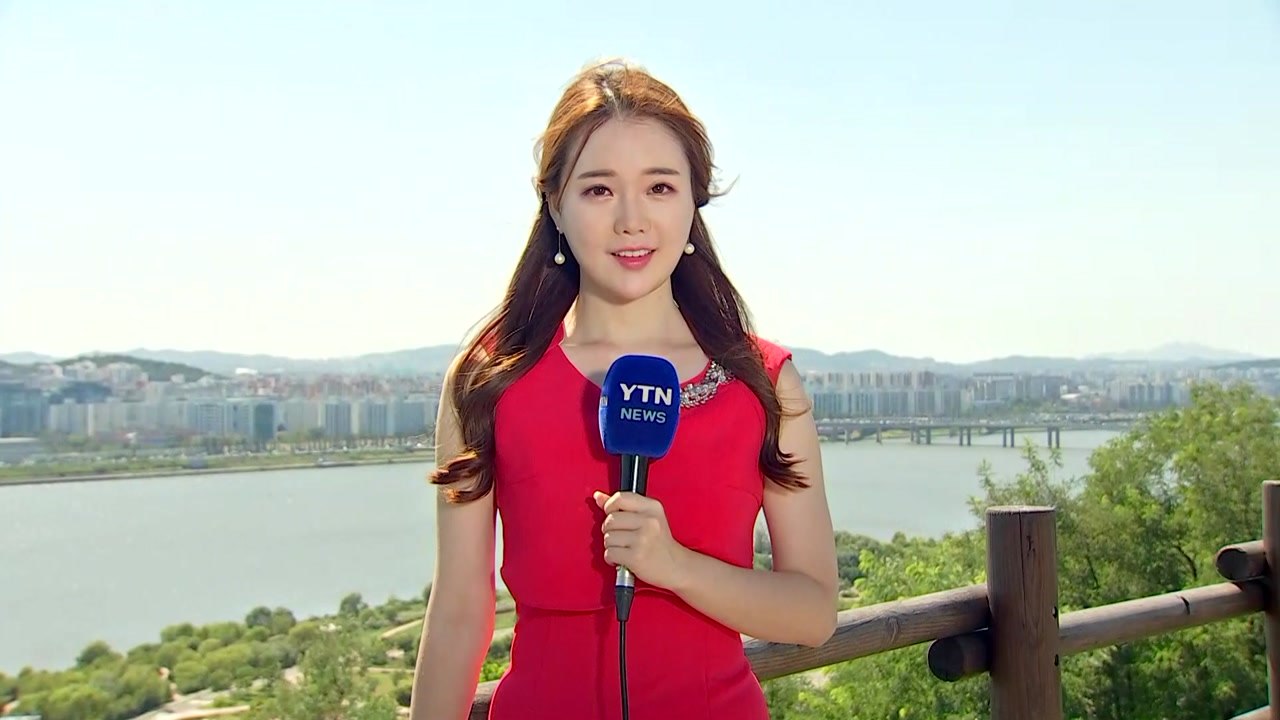 [날씨] 폭염 한풀 꺾여, 서울 31.9℃...가을 같은 파란 하늘 / YTN