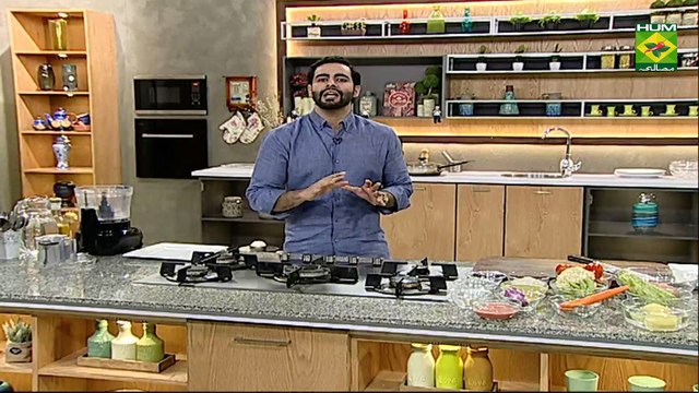 Chicken In Green Peanut Sauce Recipe by Chef Basim Akhund 25 June 2018