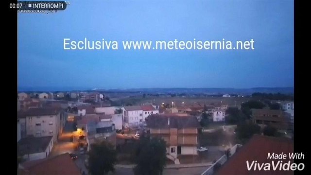 Molise, forte scossa di terremoto. Molto panico ma nessuna vittima