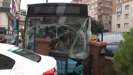 Otobüs Kazası Güvenlik Kamerasında