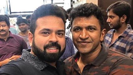 ಪುನೀತ್-ಸಂತೋಷ್ ಮುಂದಿನ ಸಿನಿಮಾ ಟೈಟಲ್ ಬಗ್ಗೆ ಚರ್ಚೆ..! | Filmibeat Kannada