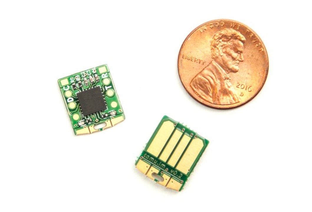 Tomu, el micro PC que cabe dentro de un puerto USB