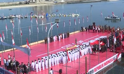 Tim Fly Board Kibarkan Bendera Merah Putih