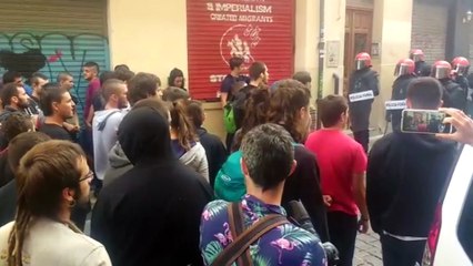 Tensión en las calles de Pamplona por el desalojo de Marqués de Rozalejo