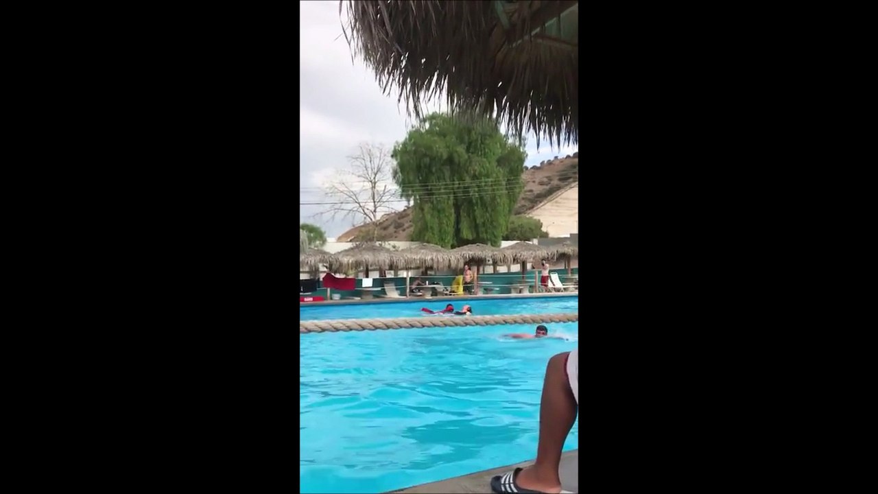 Les vols planés que permet ce toboggan aquatique sont hallucinants